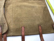 Charger l'image dans la galerie, Original WW2 British Army 37 Pattern Despatch Riders High Sided Spats 1942 Dated - The Militaria Shop