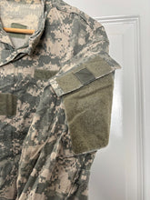 Load image into Gallery viewer, Surplus US Army ACU Combat Uniform Jacket -Size Medium-Regular - The Militaria Shop