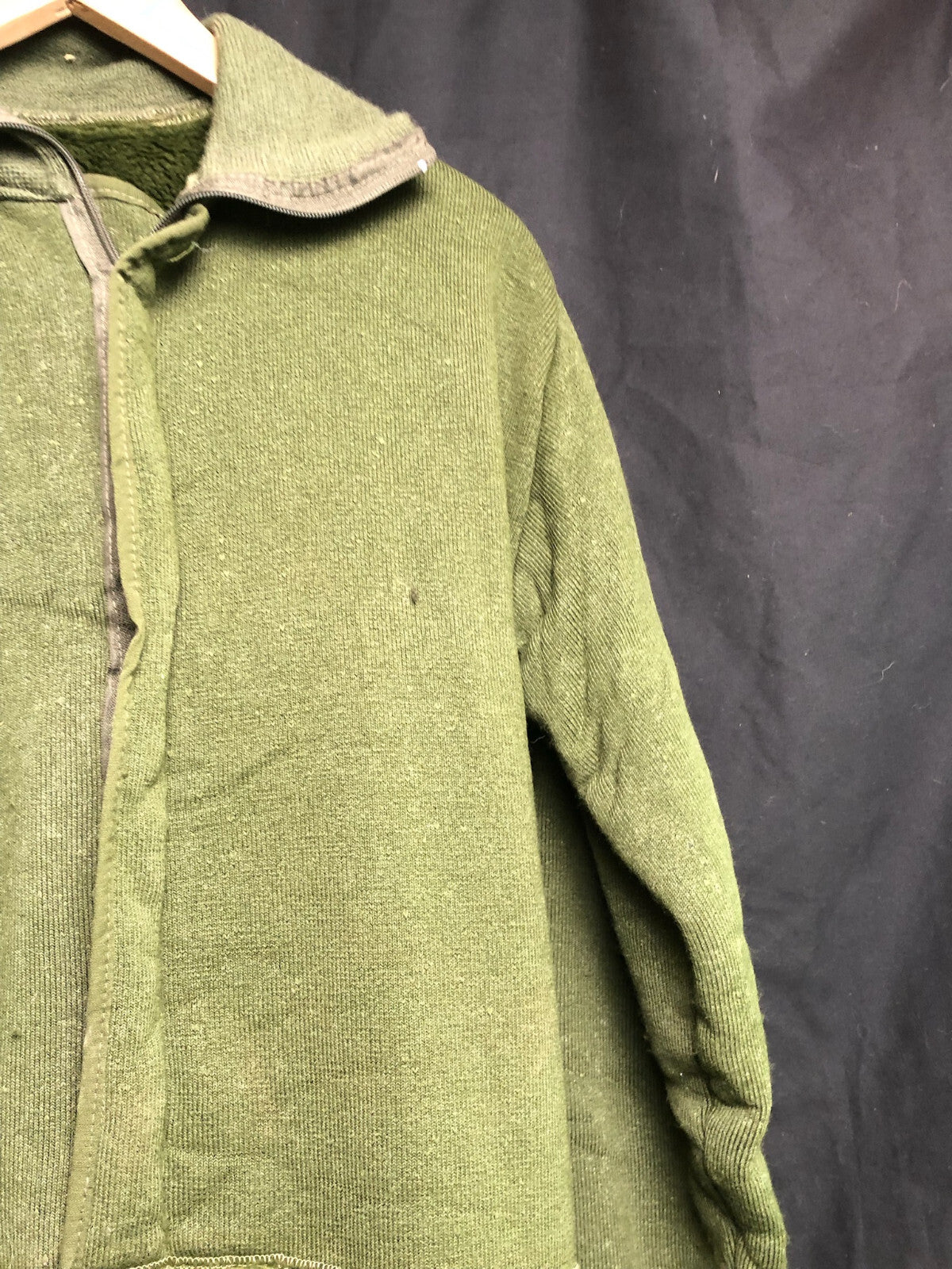 Genuine British Army Mackintosh Large Rain Coat Overcoat - Size 190/104 - The Militaria Shop