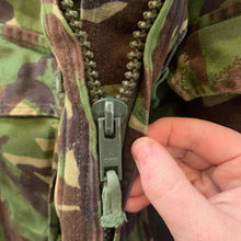 Load image into Gallery viewer, Genuine British Army Jungle DPM Camouflage Smock Combat Jacket - Size 170/104 - The Militaria Shop