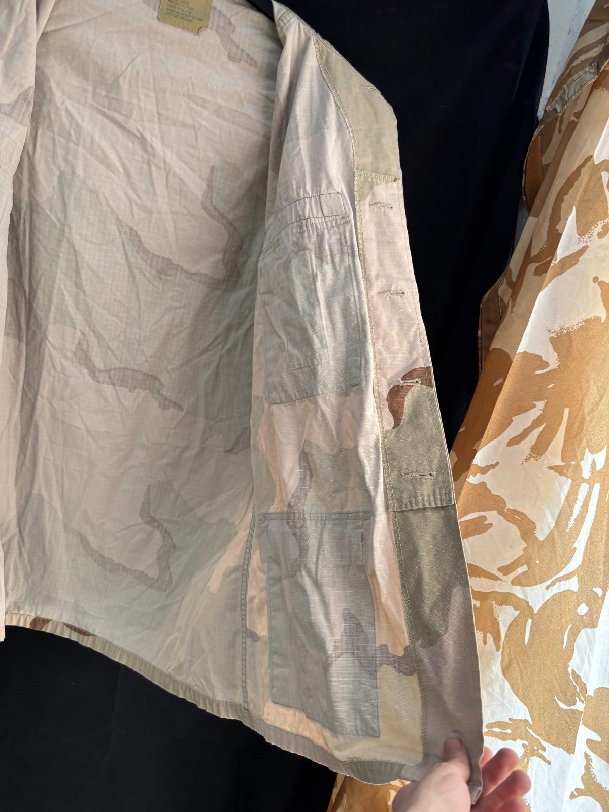 Gulf War US Army DCU Camouflaged Combat Field Coat/Jacket - Medium/ Long - The Militaria Shop