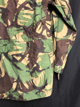 Charger l'image dans la galerie, Genuine Army Surplus British DPM Camouflaged Combat Smock Jacket - Size 170/104 - The Militaria Shop
