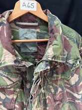 Lade das Bild in den Galerie-Viewer, Genuine British Army DPM Camouflaged Combat Field Jacket - Size 170/112 - The Militaria Shop
