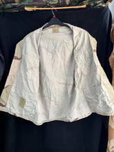 Lade das Bild in den Galerie-Viewer, Gulf War US Army DCU Camouflaged Combat Field Coat/Jacket - Medium/Regular - The Militaria Shop