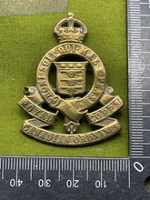 Lade das Bild in den Galerie-Viewer, Original WW1 / WW2 - Royal Canadian Army Ordnance Corps Sweetheart Brooch - The Militaria Shop