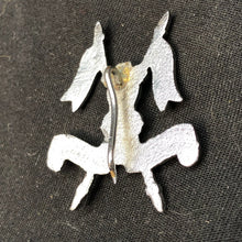 Charger l'image dans la galerie, Original Army Badge - Indian Army 7th Light Cavalry - The Militaria Shop