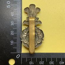 Load image into Gallery viewer, Original WW1 British Army Cap Badge - Yorkshire Hussars - The Militaria Shop