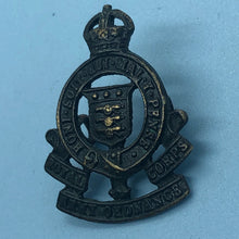Load image into Gallery viewer, Original WW2 British Army Collar Badge - RAOC Ordnance Corps - Officers Bronze - The Militaria Shop