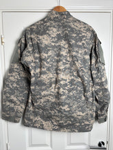 Load image into Gallery viewer, Surplus US Army ACU Combat Uniform Jacket-Medium Long - The Militaria Shop