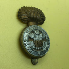 Load image into Gallery viewer, Original WW2 British Army Royal Welch Fusiliers Cap Badge - The Militaria Shop