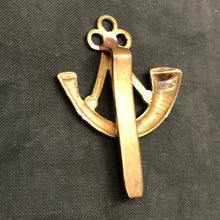 Charger l'image dans la galerie, Original British Army Cap/Beret Badge - Light Infantry - The Militaria Shop