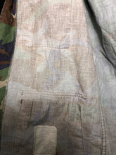 Load image into Gallery viewer, US Army Jacket Mens Woodland Camo Combat Military USA BDU Overshirt - 44" Chest - The Militaria Shop