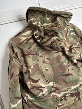 Charger l'image dans la galerie, Surplus British Army MTP Smock Combat Windproof -Size 160/96 - The Militaria Shop