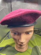 Load image into Gallery viewer, Original British Army Parachute Regiment / Airborne Forces Red Beret - Size 57cm - The Militaria Shop