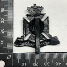 Charger l'image dans la galerie, Original British Army Cap/Beret Badge - Wiltshire Regiment - The Militaria Shop