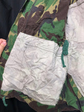 Charger l'image dans la galerie, Genuine Army Surplus British DPM Camouflaged Combat Smock Jacket - Size 180/88 - The Militaria Shop