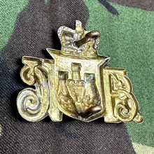Load image into Gallery viewer, Victorian British Army 1st City of Edinburgh Artillery Volunteers Cap Badge - The Militaria Shop