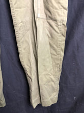 Charger l'image dans la galerie, British Army OD Green Lightweight Combat Trousers - Size 75/76/92 - The Militaria Shop