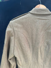 Charger l'image dans la galerie, British Army Surplus No.2 Service Dress Jacket - Size 176/92/76 - The Militaria Shop