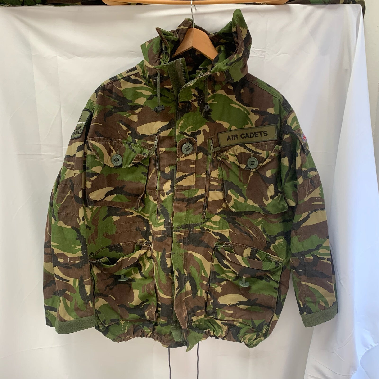 British Army Grade 1 Windproof Woodland DPM Camo Combat Smock - Size 160/104 - The Militaria Shop