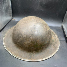 Charger l'image dans la galerie, Original British Army WW2 Mk2 Combat Helmet - The Militaria Shop