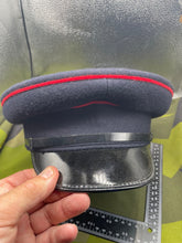 Lade das Bild in den Galerie-Viewer, Genuine British Army Royal Engineers Peaked Cap - Size 59cm - The Militaria Shop