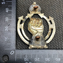 Charger l'image dans la galerie, Original WW2 British Army Cap Badge - Royal Armoured Corps - The Militaria Shop