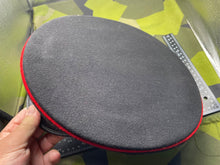 Lade das Bild in den Galerie-Viewer, Original British Army Dragoons Peaked Cap and Paper - Size 57cm - The Militaria Shop