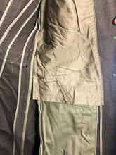 Lade das Bild in den Galerie-Viewer, Original WW2 US Army Class A Dress Jacket 1941 - Private Ryan Prop - 38" Long - The Militaria Shop