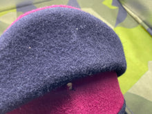 Lade das Bild in den Galerie-Viewer, Original British Army Woman's Army Veterinary Corps Cap - Size 54cm - The Militaria Shop
