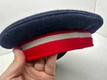 Lade das Bild in den Galerie-Viewer, Genuine British Army Peaked Dress Cap - QARANC Royal Army Nursing - Size 57cm - The Militaria Shop