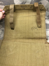 Charger l'image dans la galerie, Original WW2 Dated British Army 37 Pattern Large Pack - Great Condition - The Militaria Shop