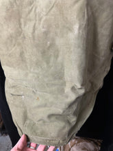 Lade das Bild in den Galerie-Viewer, Genuine British Army Issue 1950s Middle Parka Coat Size 4 - 44" Chest - RARE - The Militaria Shop