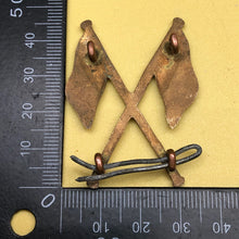 Load image into Gallery viewer, Original WW2 British Army Brass Signallers Flag Sleeve Badge - The Militaria Shop
