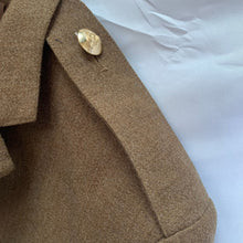 Charger l'image dans la galerie, Genuine British Army No.2 Dress Uniform Tunic Jacket - Size 194/104/88 - The Militaria Shop