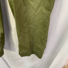 Charger l'image dans la galerie, Genuine British Army Surplus Lightweight Men's Trousers - Size 31" Waist - The Militaria Shop