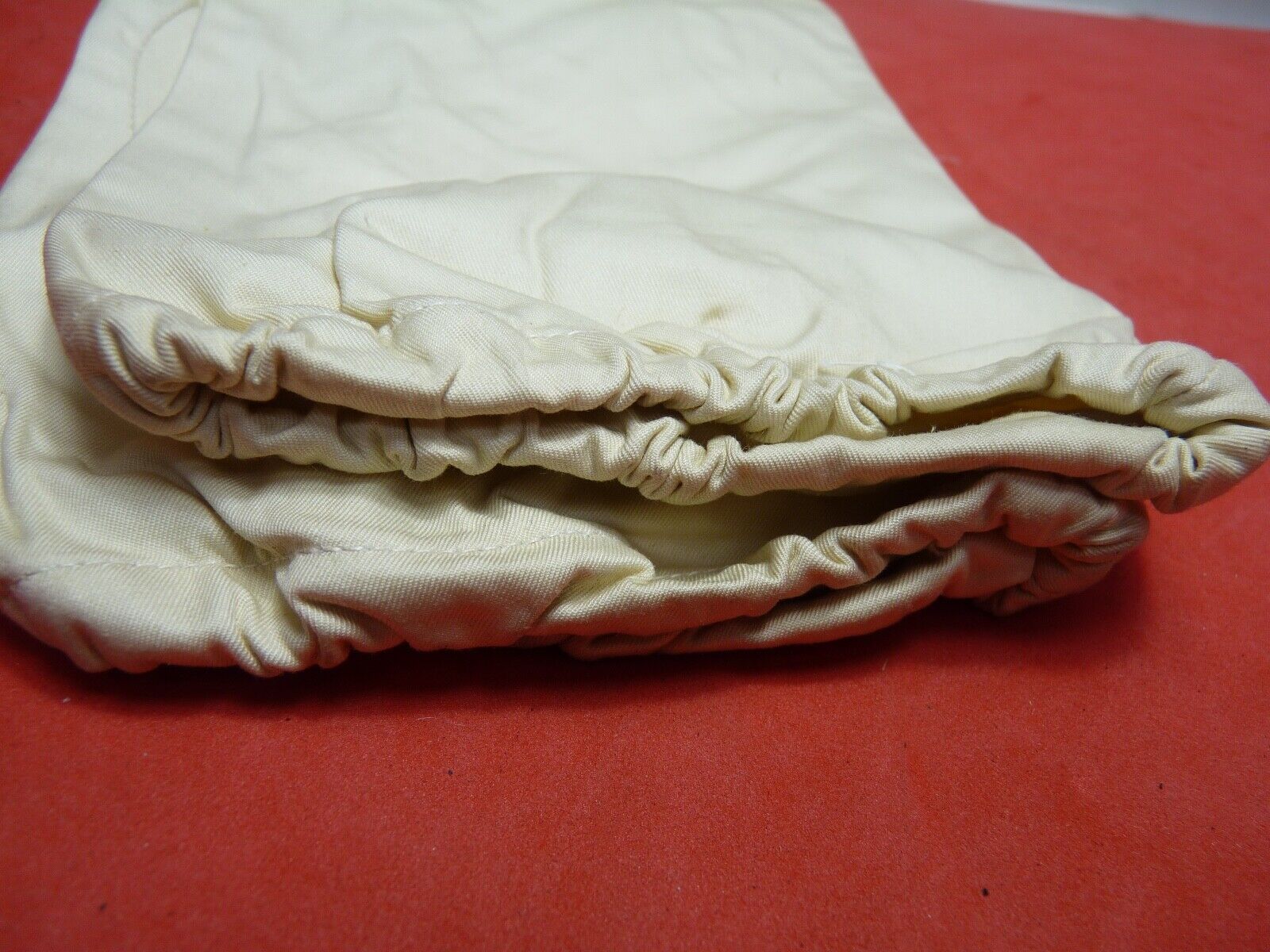 Original WW2 British Army Gunners Winter White Gloves - Dated 1941 - The Militaria Shop