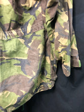Load image into Gallery viewer, Genuine British Army Jungle Pattern DPM Combat Jacket Smock - Size 170/96 - The Militaria Shop