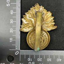 Load image into Gallery viewer, Original WW2 British Army Cap Badge - Royal Fusiliers - The Militaria Shop