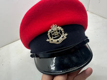 Lade das Bild in den Galerie-Viewer, Genuine British Army Peaked Dress Cap - Female - RMP Military Police - Size 53cm - The Militaria Shop
