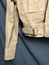 Charger l'image dans la galerie, Original British Army Battledress Jacket - Size 4 - 35" Chest - 53rd Welsh - The Militaria Shop