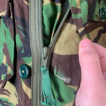 Lade das Bild in den Galerie-Viewer, Genuine British Army Combat DPM Field Jacket Smock Combat - 180/96 - The Militaria Shop