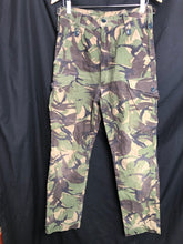 Charger l'image dans la galerie, Genuine British Army DPM Camouflaged Combat Trousers - Size 82/80/96 - The Militaria Shop