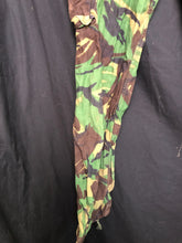 Charger l'image dans la galerie, Genuine British Army DPM Camouflaged Combat Temperate Trousers - Size 80/76/92 - The Militaria Shop