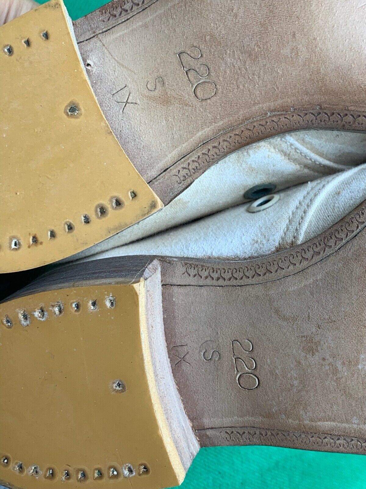 Original WW2 British Army Women's White Summer Shoes - ATS WAAF - Size 220s - The Militaria Shop