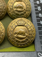 Lade das Bild in den Galerie-Viewer, Original Canadian Army - Canada Militia Regimental Tunic Buttons - Large Group - The Militaria Shop