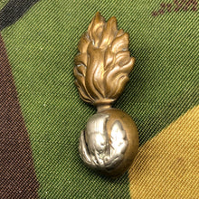 Charger l'image dans la galerie, Original British Army WW2 Collar Badge - Royal Scots Fusiliers - The Militaria Shop