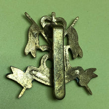 Load image into Gallery viewer, Original British Army Cap Badge - 16th The Queen's Lancers - The Militaria Shop