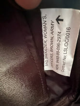 Lade das Bild in den Galerie-Viewer, Genuine British Army Woman's Officers Shoulder Brown Hand Bag - The Militaria Shop