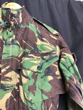 Charger l'image dans la galerie, Genuine Army Surplus British DPM Camouflaged Combat Smock Jacket - Size 180/88 - The Militaria Shop